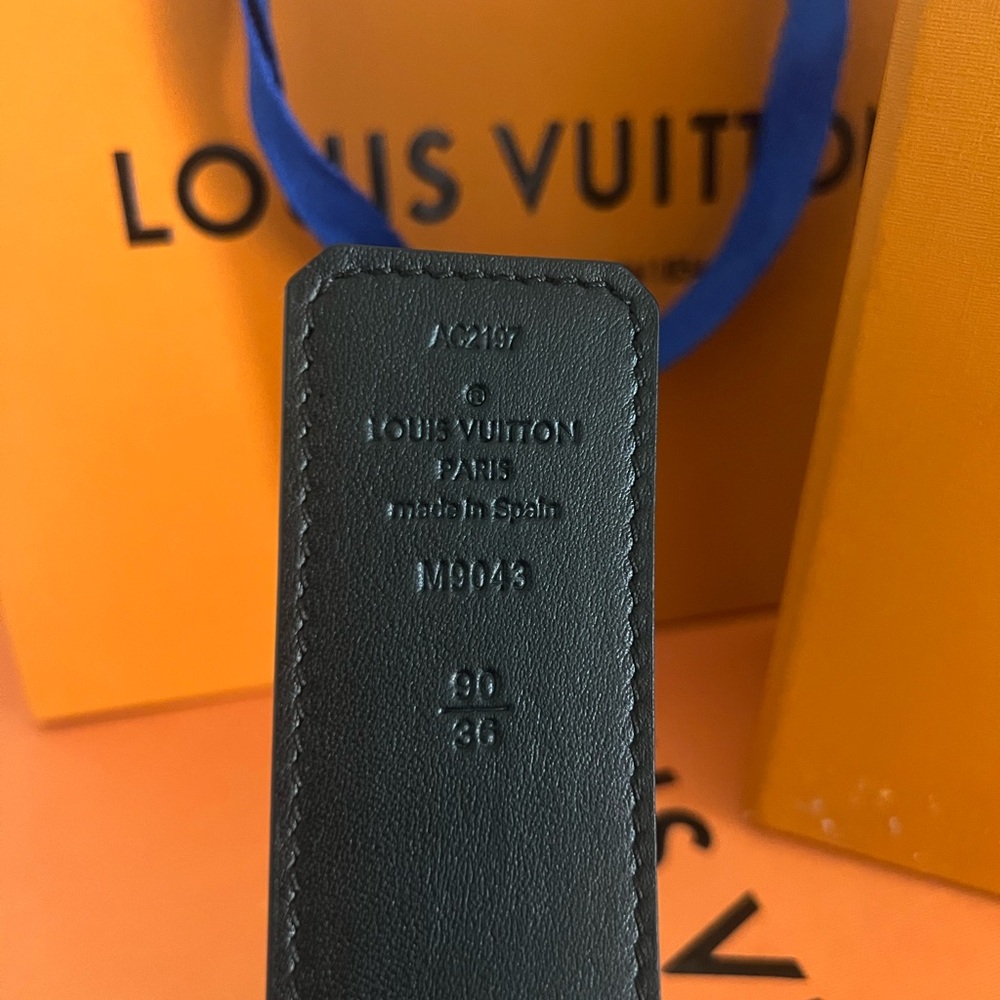 Louis Vuitton Black Leather Belt